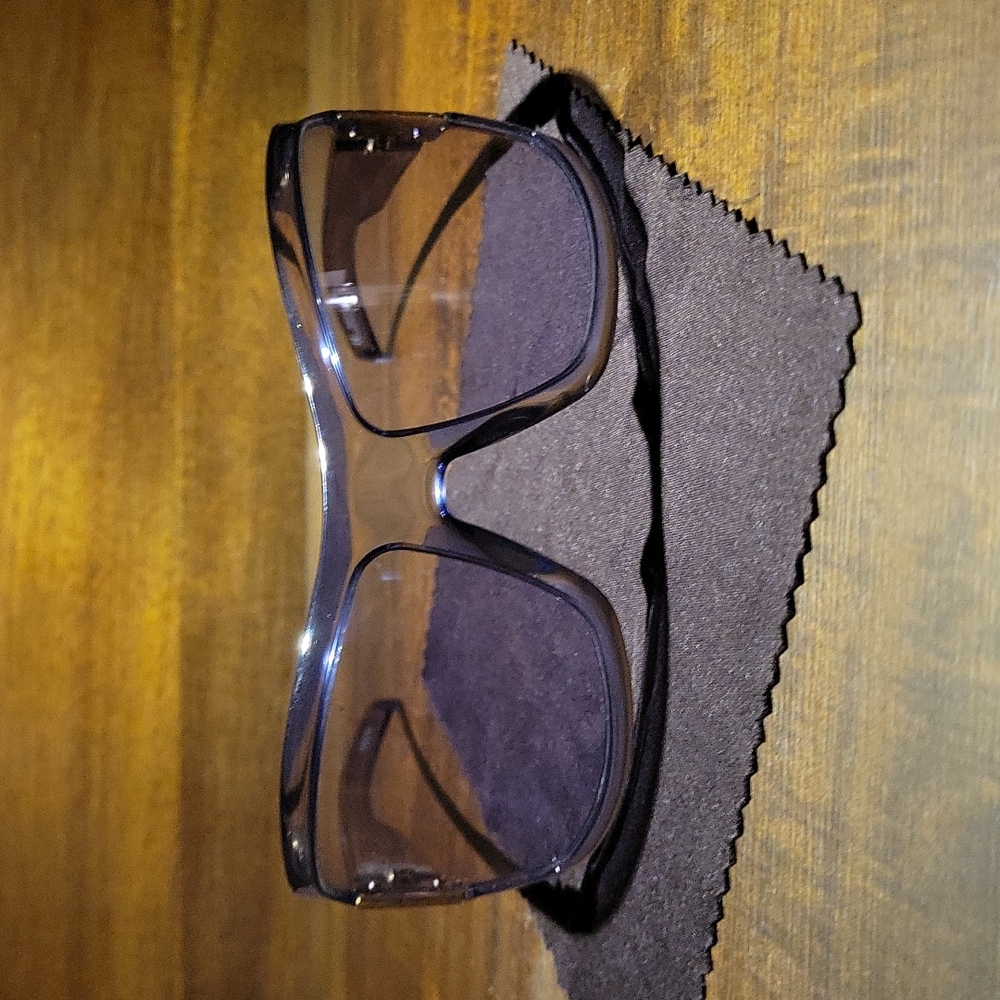light purple Gucci sunglasses GG1510/S